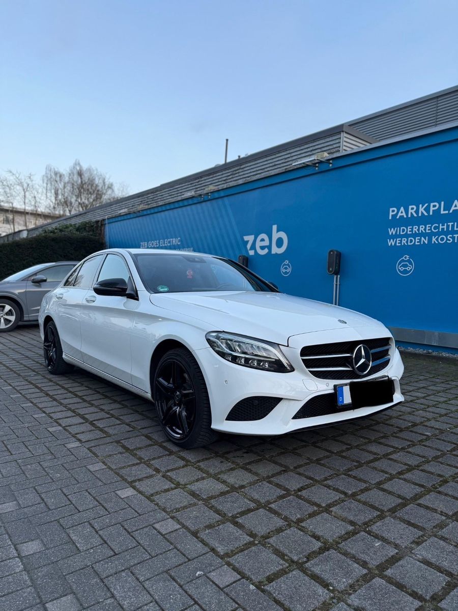 MERCEDES-BENZ C 220d Keyless Nightpaket Spurpaket
