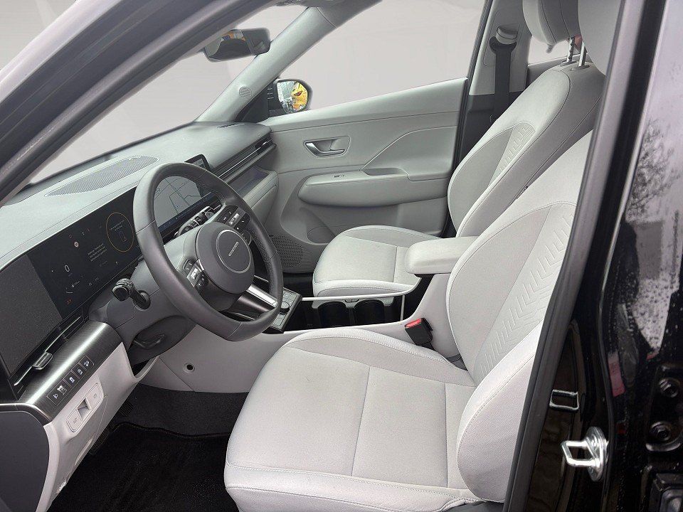 Fahrzeugabbildung Hyundai KONA 1.0T 120PS DCT TREND Assi LED el. Heck BOSE