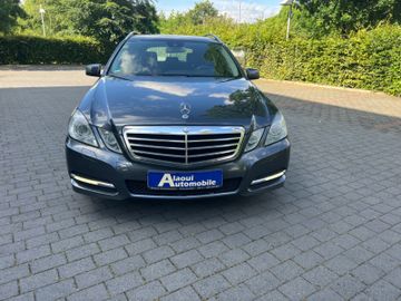 Mercedes E 220 - 2