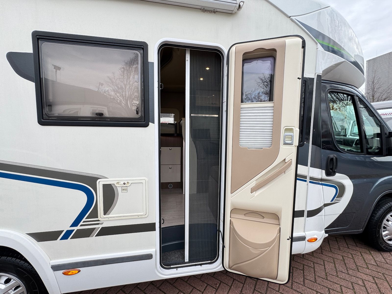 Fahrzeugabbildung Chausson WELCOME 618 FIAT SAT TV HUBBETT BACKOFEN 1.HAND