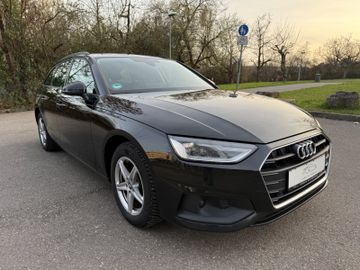 Audi A4 - 1