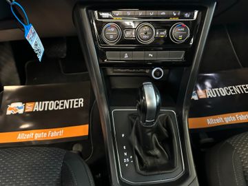 Volkswagen Touran *7 Sitzer*NAV*PANO**3-ZONEN*