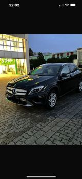 Mercedes-Benz Mercedes Benz GLA200 Benzin 156 PS - Mercedes gla gebraucht