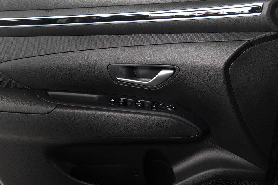 Fahrzeugabbildung Hyundai TUCSON Plug-in-Hybrid 1.6 T-GDi 265PS 6-AT 4WD