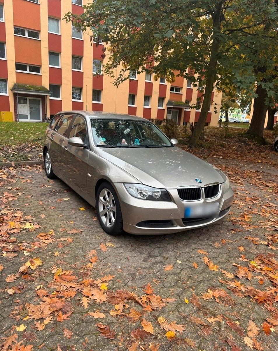 BMW 320 2008 — engine 160 HP (118kW)