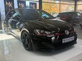 Volkswagen GTI Performance*DSG*PANO*TEMP*NAV*XEN*1 HAND - VW Golf Gebrauchtwagen in Düsseldorf