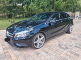 Mercedes-Benz A 200 - Automatik, Sommer-/Winterreifen - Mercedes-Benz A 200: Von Privat