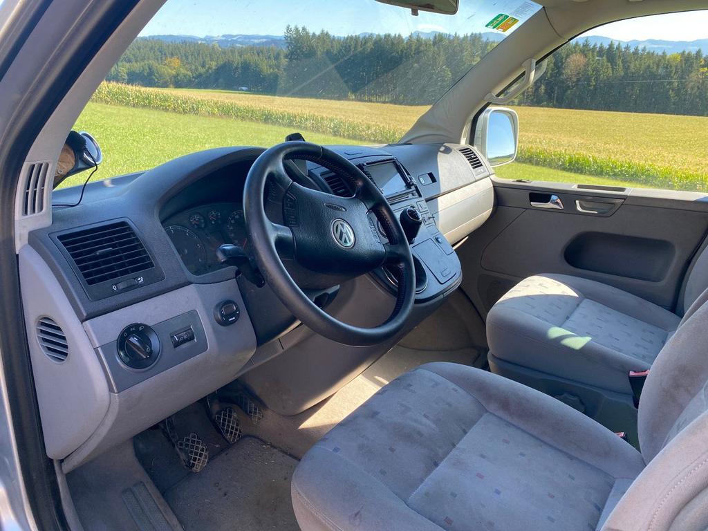 Volkswagen T5 Multivan