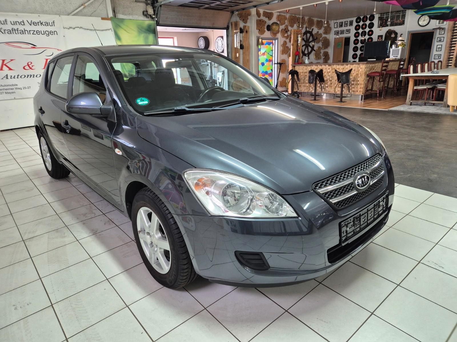 Kia cee'd / Ceed