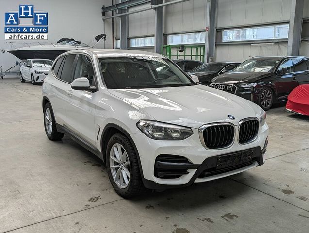 BMW X3 xDrive20d Aut. NAVI R-KAM PDC SHZG