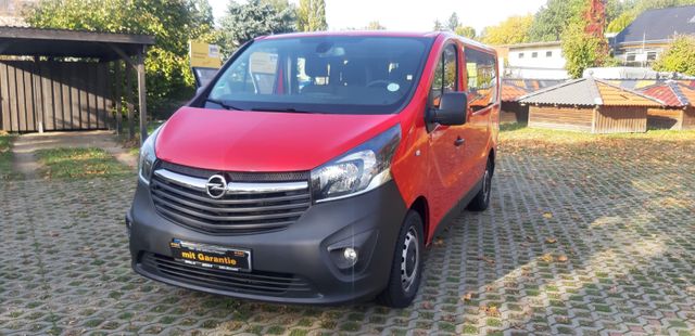 Opel Vivaro Standheizung 1 Hand AHK 9xSitz