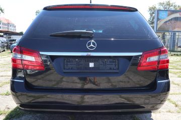 Mercedes E 200 - 5