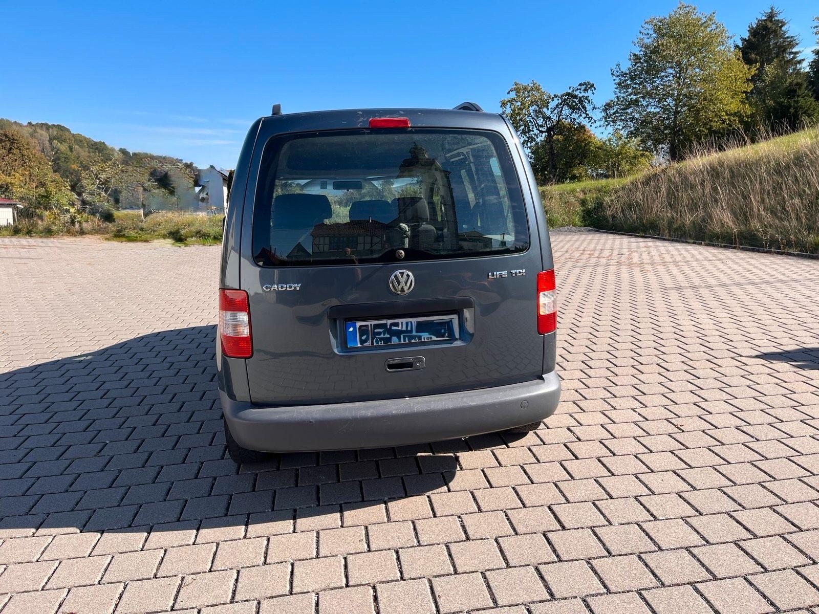 Volkswagen Caddy 2005 — вигляд ззаду