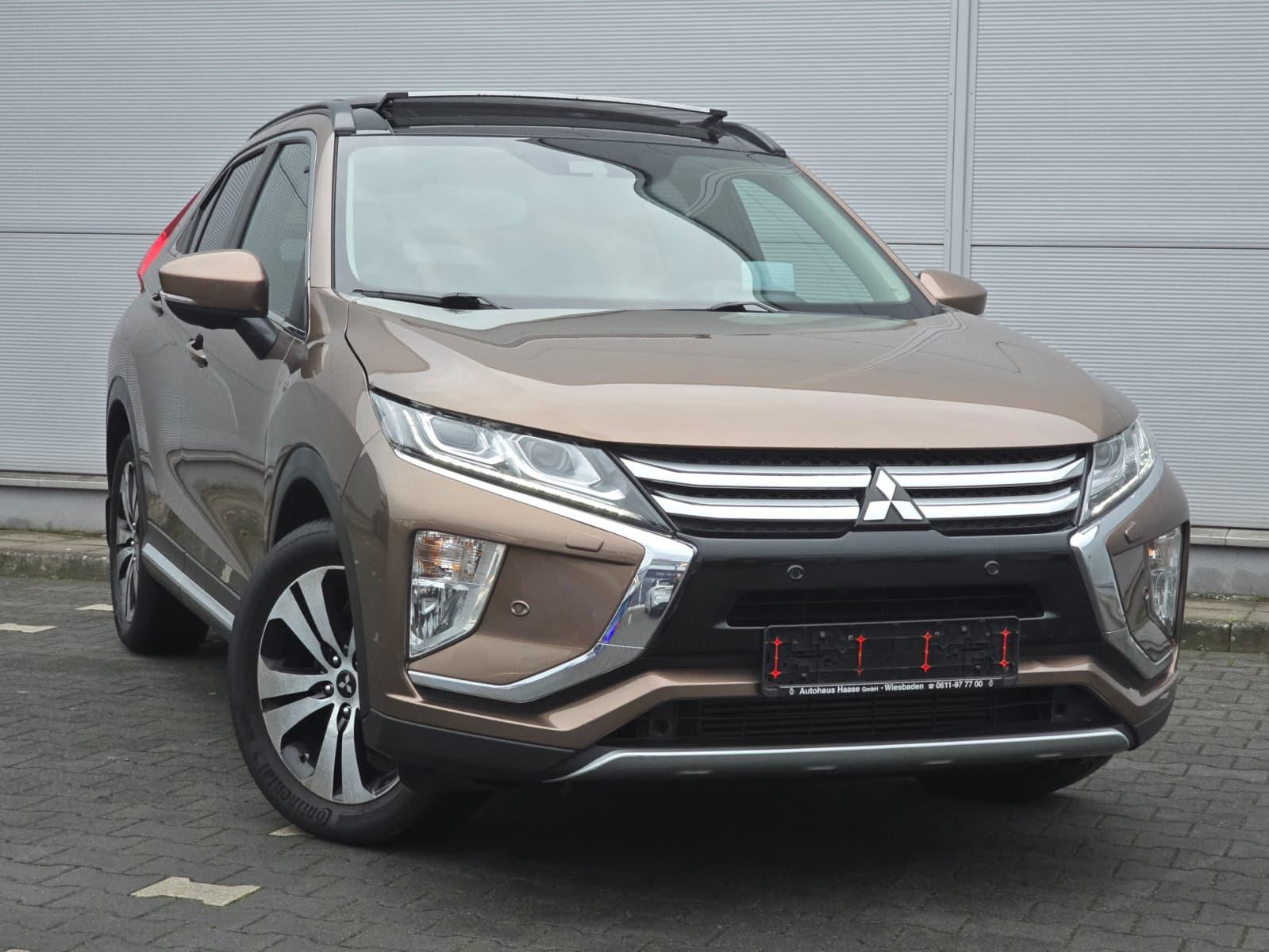 Mitsubishi Eclipse Cross Top 4WD+Leder+Navi+Autom+1.Hand..