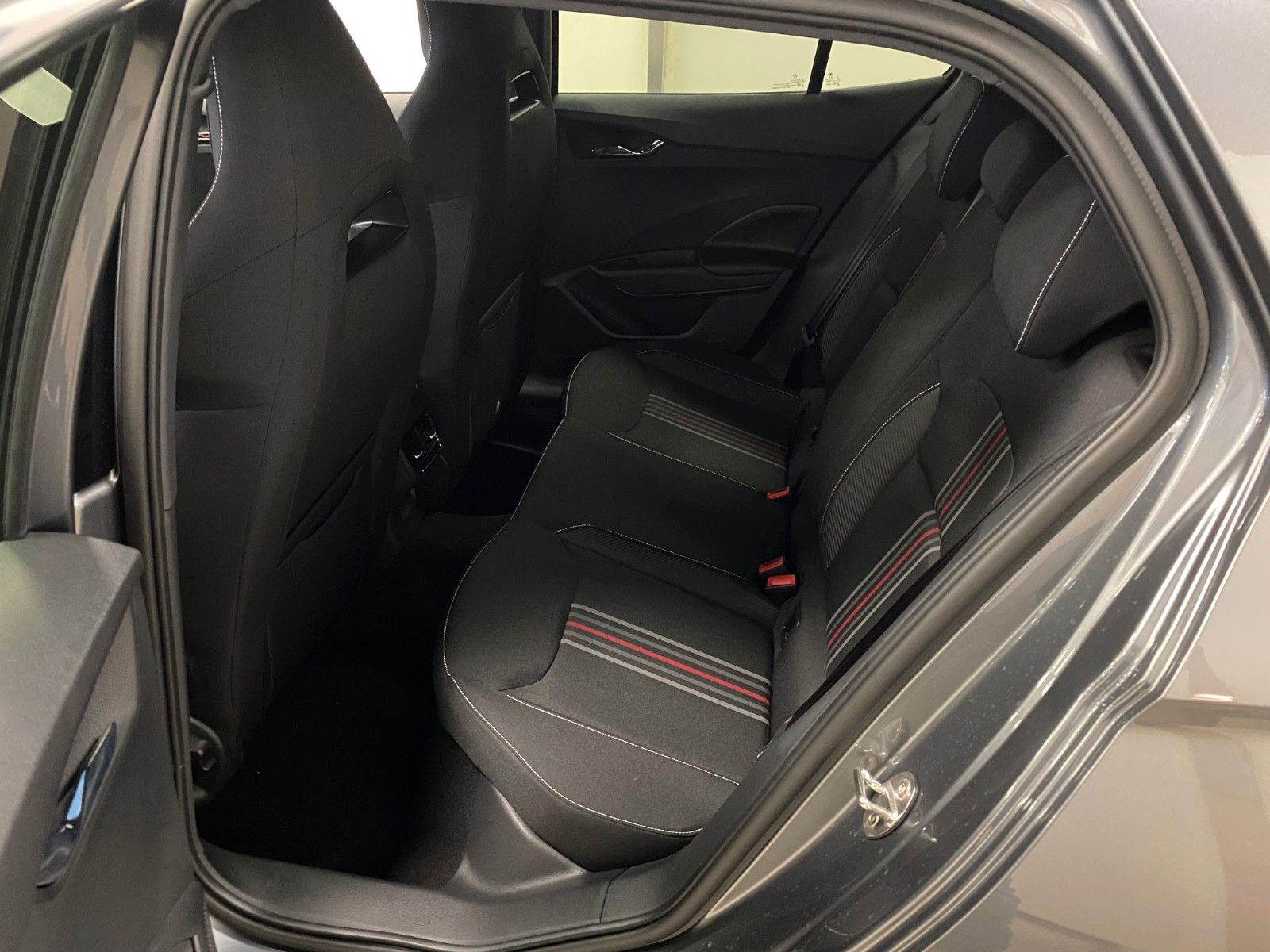 Fahrzeugabbildung SKODA Fabia 1.0l TSI DSG Monte Carlo+bis 2030 GARANTIE