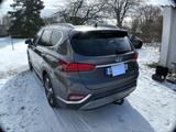 Hyundai SANTA FE 2.2 CRDi Premium 4WD 8AT Premium - Hyundai SANTA FE: Crdi