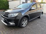 Dacia Logan MCV TCe 90 Stepway Stepway - Dacia Logan in Hagen
