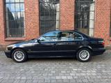 BMW 540i E39 Limousine  V8-Fahrspaß - BMW 540 aus 2001: 540i