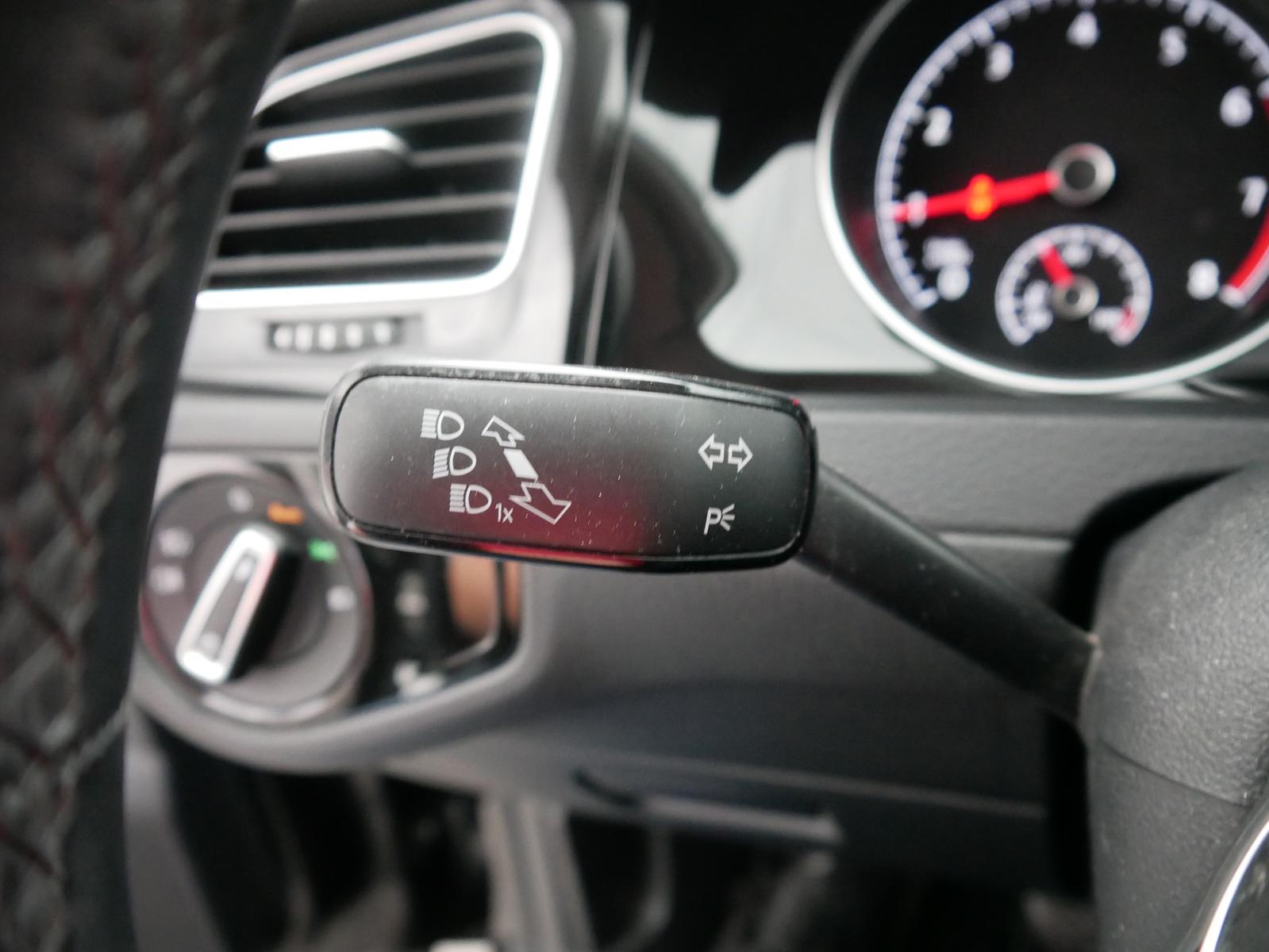 Volkswagen Golf VII 1.5 TSI Highline Navi ACC Kamera PDC