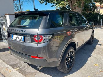 Land-Rover Discovery Sport - 4