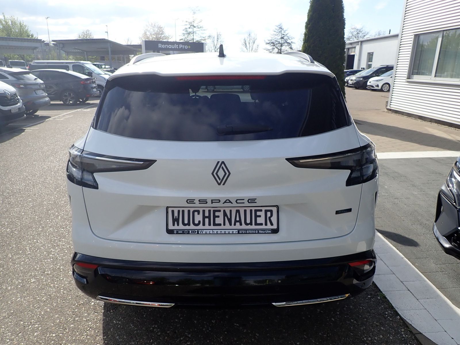 Fahrzeugabbildung Renault Espace 6 Esprit Alpine Full Hybrid E-Tech 200 5-