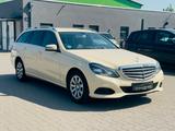 Mercedes-Benz E 220 T BlueTec *TAXI/MIETWAGEN*NAVI*LEDER*ALU** - Mercedes-Benz E 220: Beige