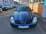 Mercedes-Benz SLK 200 Kompressor *Bi-Xenon*Airscarf* - Mercedes-Benz SLK 200 Gebrauchtwagen in Stuttgart