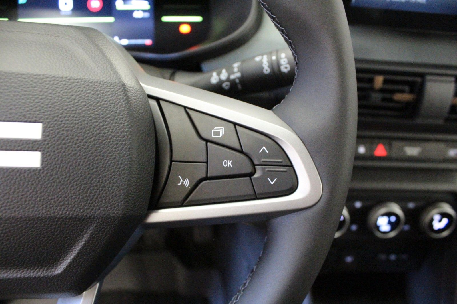 Fahrzeugabbildung Dacia Jogger TCe 110 Extreme 7-Sitzer  MY26 *Winterp.*