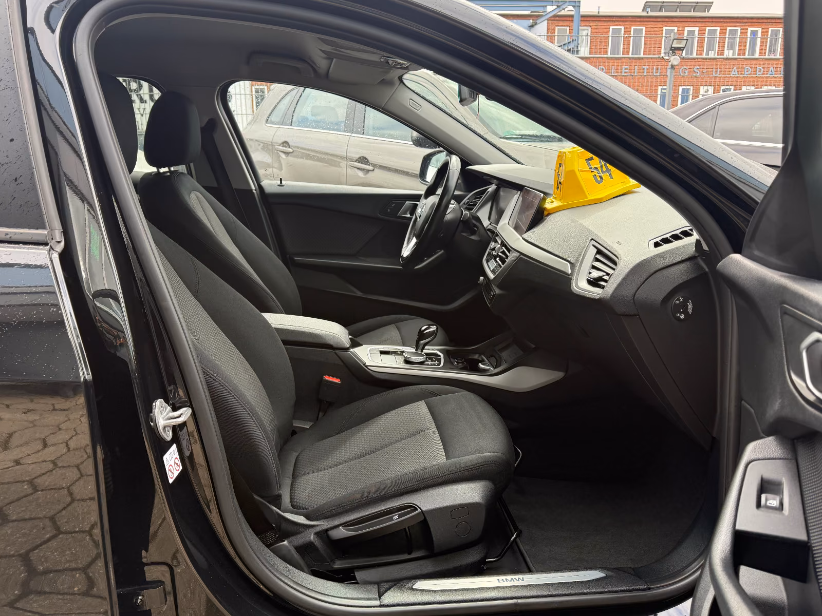 BMW 118 i Sport Line, миниатюра 11