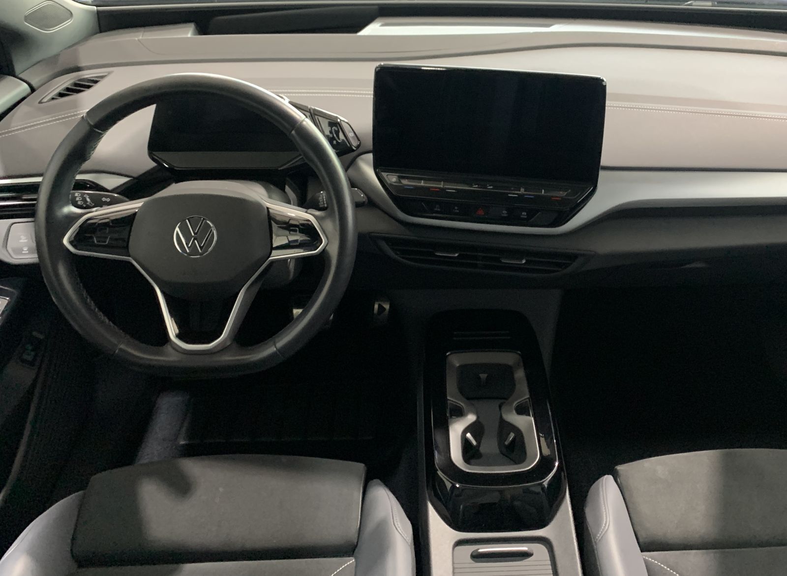 Fahrzeugabbildung Volkswagen ID.4 Pro Performance*IQ.LIGHT*HUD*Cam*Leder*Pano