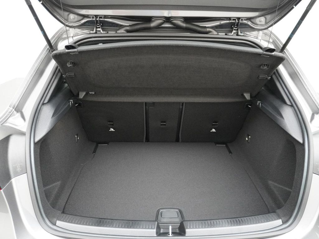 Mercedes-Benz A 180 Star Edition AMG Line | Panorama - Schiebe