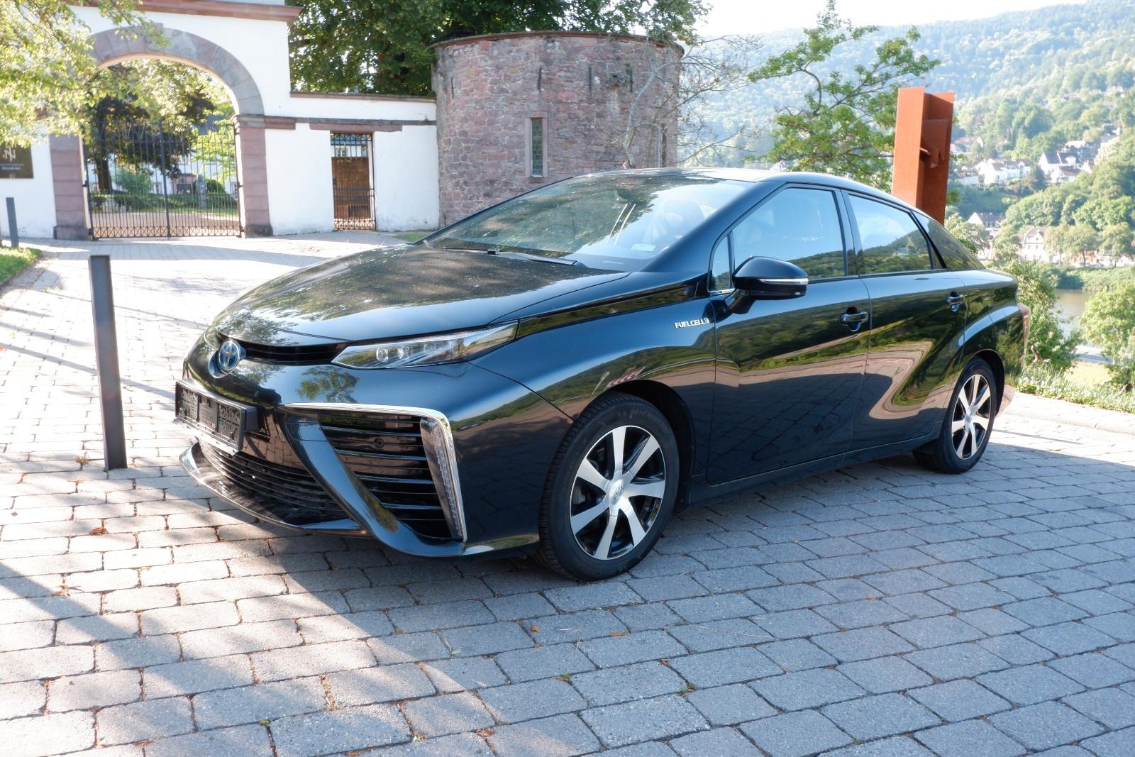Toyota Mirai I