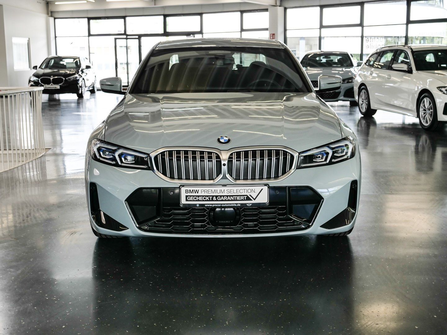 BMW 320 - Bild 3
