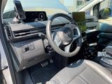Hyundai STARIA 2.2 CRDi Signature Automatik 4WD Sign... - gebrauchte Hyundai STARIA aus dem Jahr 2022