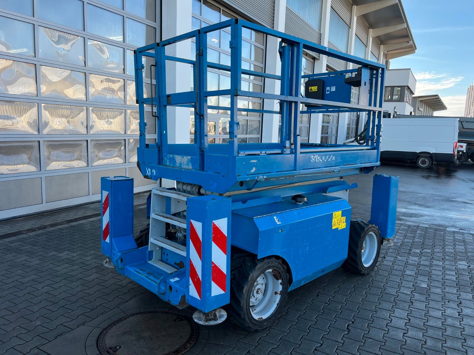 Fahrzeugabbildung Genie GS 3268 / 2.386h / Arbeitshöhe: 12m