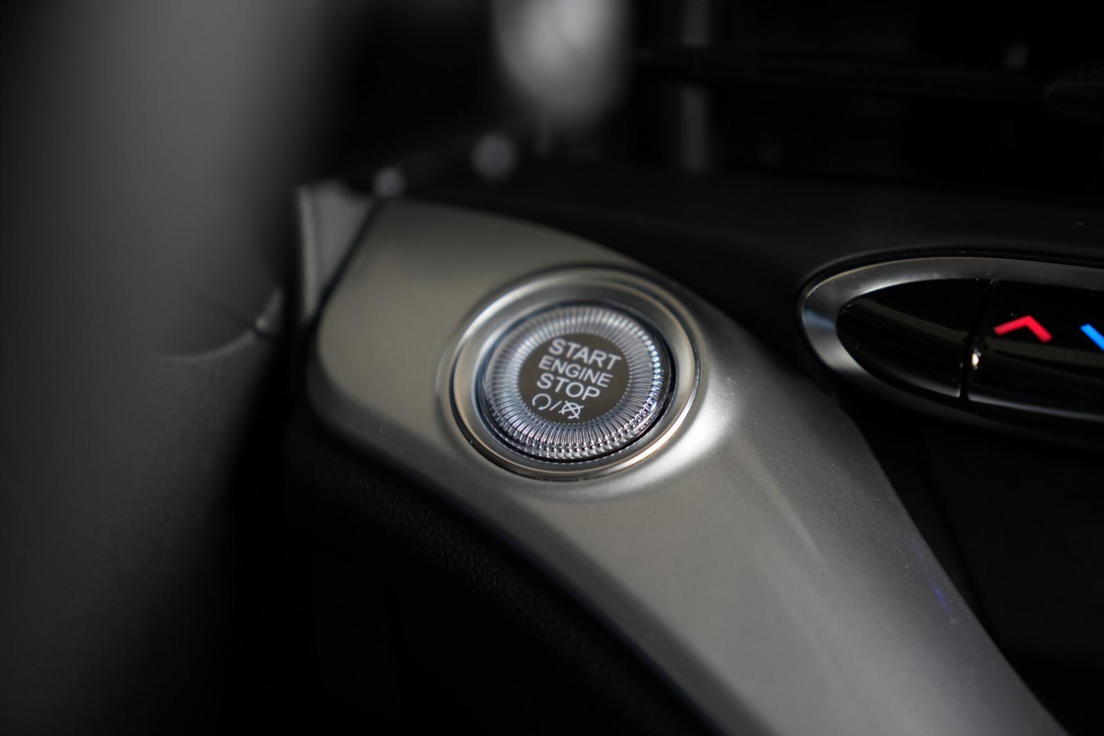 Fiat 500 e 3+1 Icon *AUT*SHZ*KAMERA*CARPLAY*