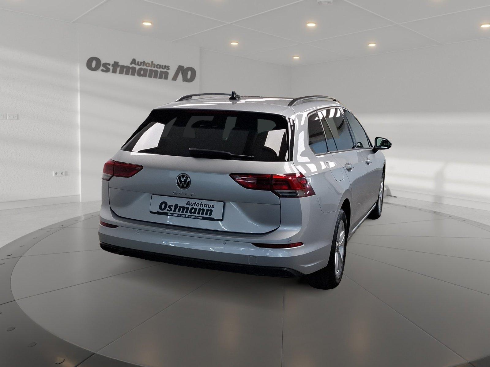 Volkswagen Golf VIII Variant 2.0 TDI Life ACC AHK SHZ Navi