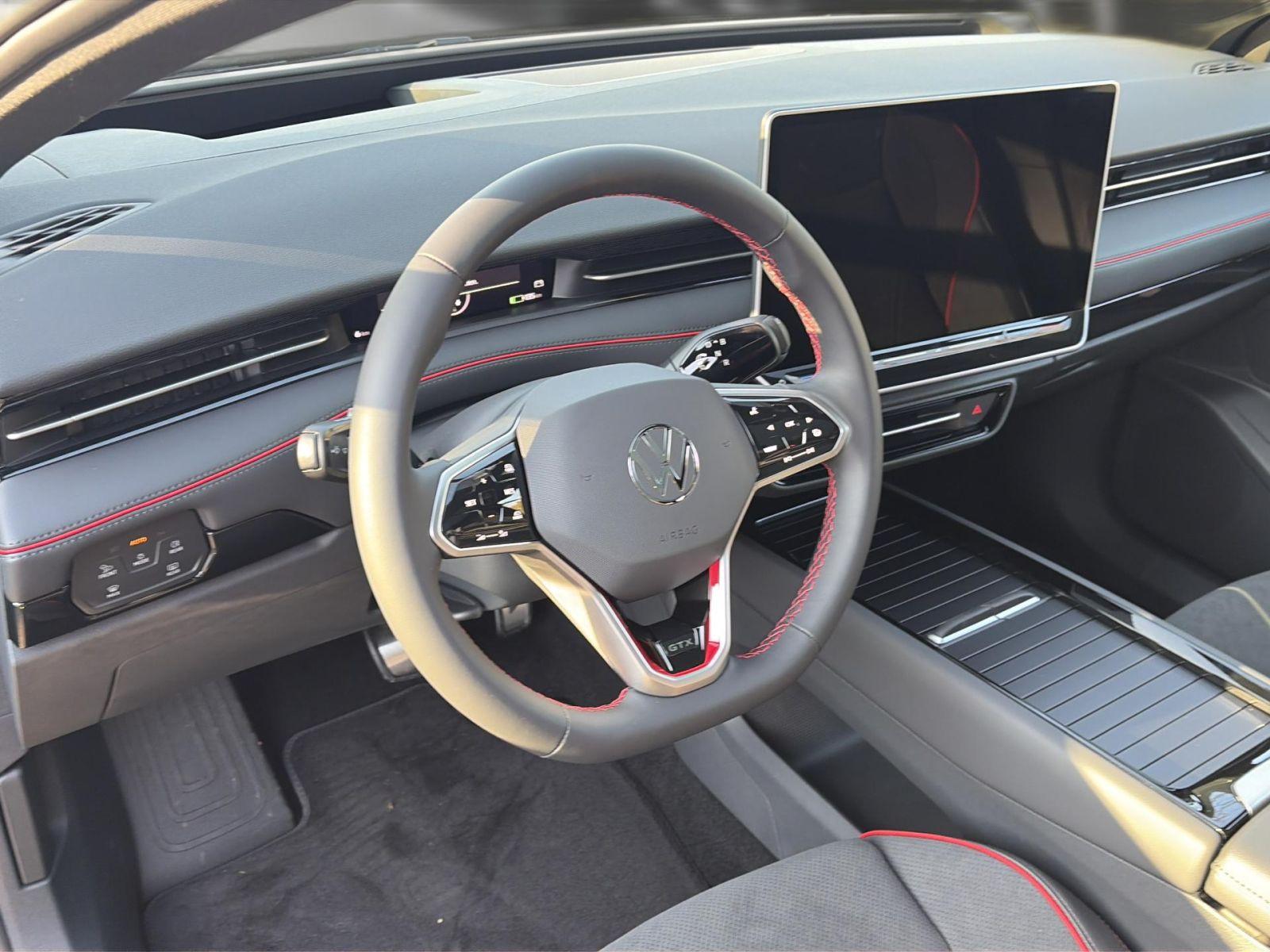 Volkswagen ID.7 Tourer GTX *PANO*NAV*IQ.DRIVE*WärmeP*