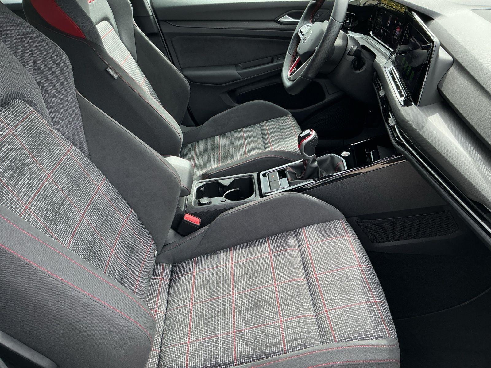 Volkswagen Golf VIII 2.0 TSI GTI LED+DAB+APP+SHZ+PDC, миниатюра 13