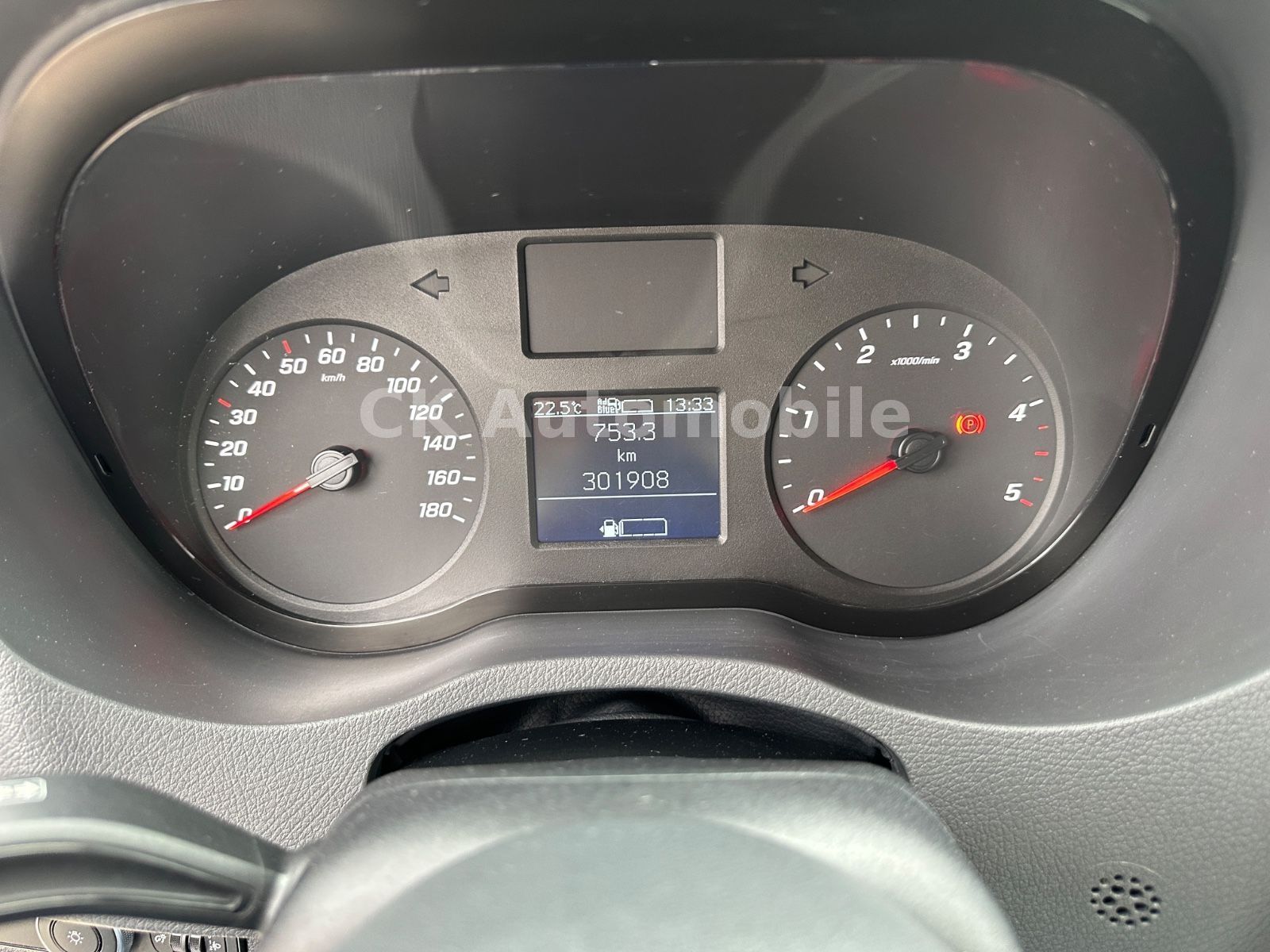 Fahrzeugabbildung Mercedes-Benz Sprinter III Kasten 317 RWD L2H2/Klima/Tempomat