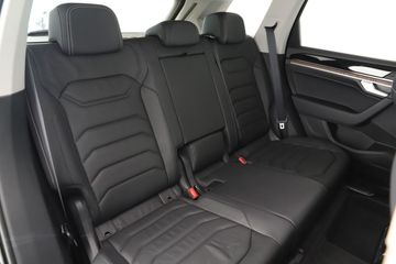 Volkswagen Touareg - 6