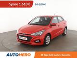 Hyundai i20 1.2 Select - Hyundai i20 Gebrauchtwagen in Hamburg