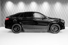 GLE 53 AMG COUPE 2024 BLACK / BROWN