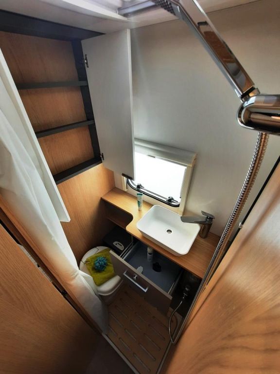 Fahrzeugabbildung LMC Tandero 500 K Verfüg./2er Fahr./Duschpaket