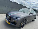 Maserati Levante S  3.0 V6 430HP Grandsport - Maserati Levante von privat