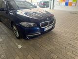BMW 530d xDrive Touring A - - BMW 530 mit Diesel-Antrieb: Allradantrieb