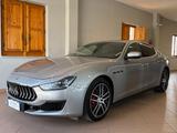 Maserati Ghibli V6 430 CV SQ4 Granlusso - Maserati Ghibli mit Benzin-Antrieb: Granlusso