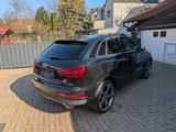 Audi Q3 2.0 TDI quattro S tronic 135kW  S-line sport  - Audi Q3 von privat