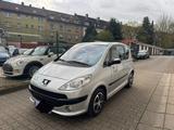 Peugeot 1007 Premiumtüv neu automatik - Peugeot 1007 mit Benzin-Antrieb: Kleinwagen