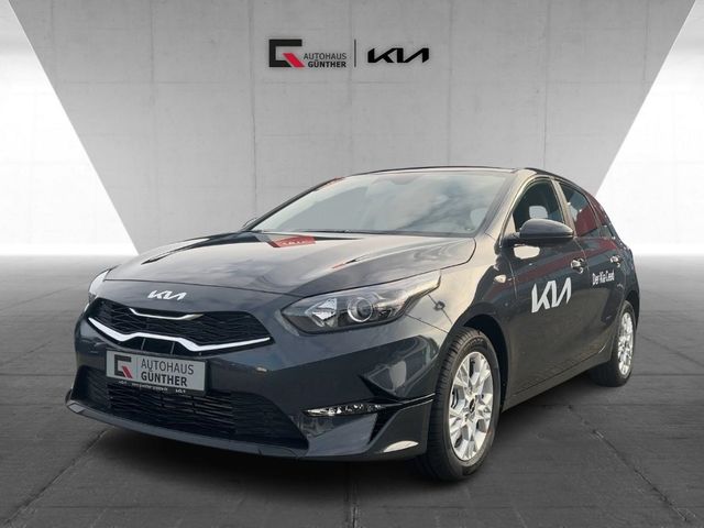 Kia Ceed Vision 1.5T Komfort+ Kamera CarPlay SitzHzg